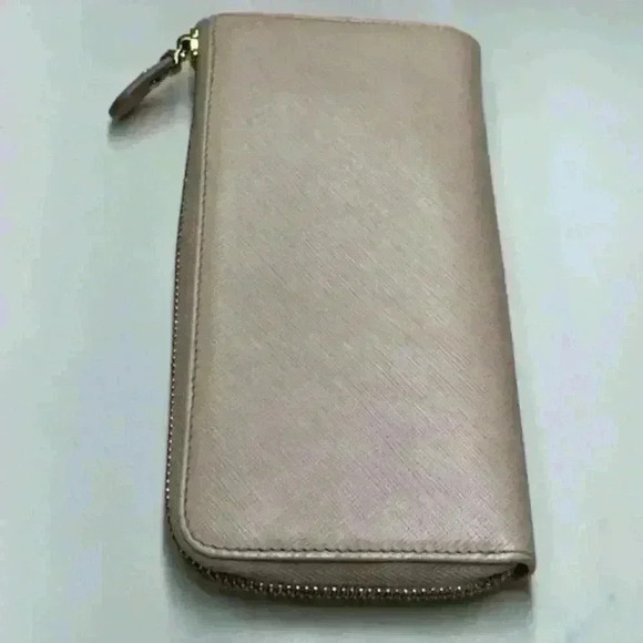 SALVATORE FERRAGAMO VARA BOW Pink Leather Zip Around Long Wallet - Picture 3 of 9